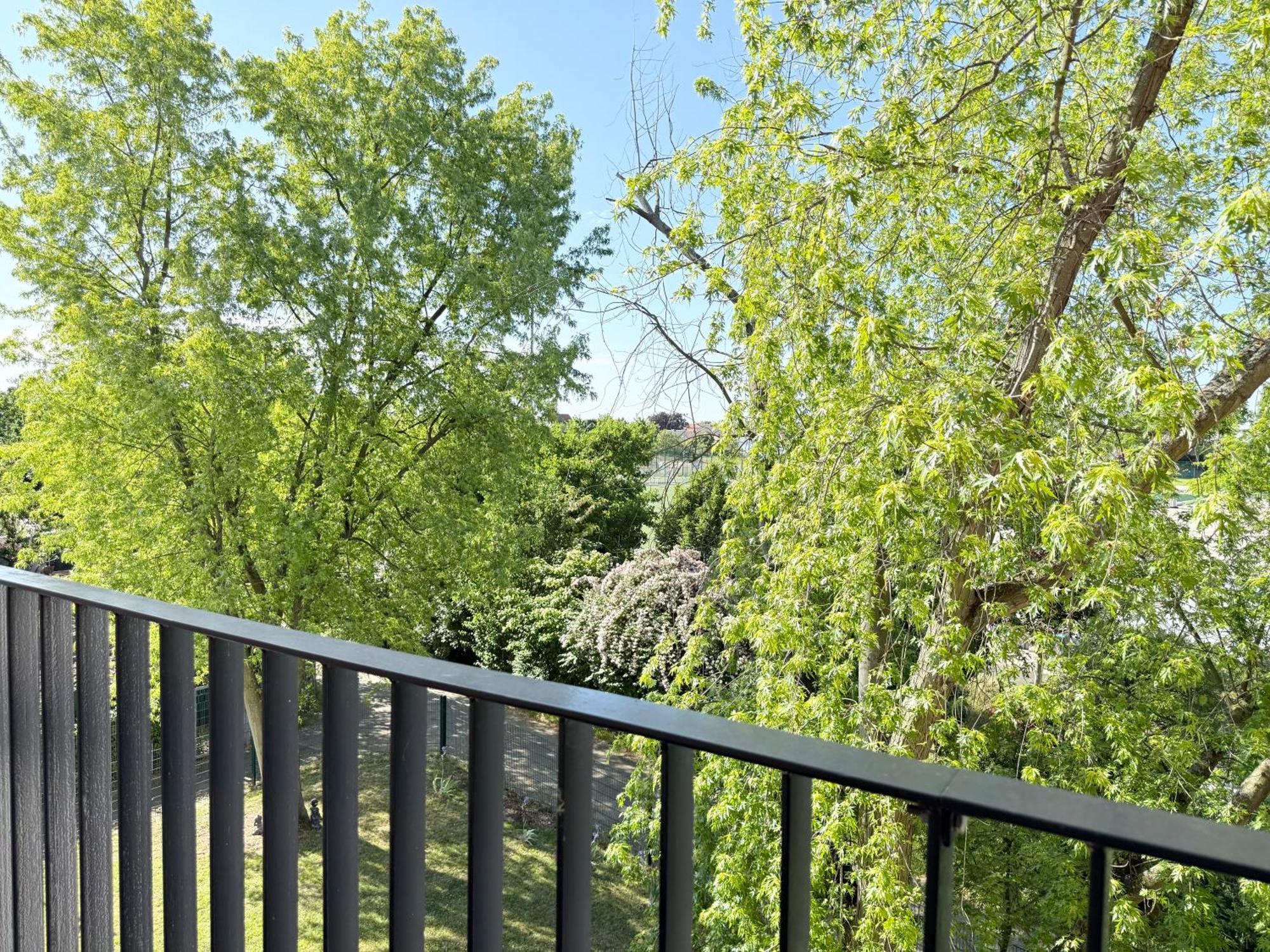 Ela Apartments Мангейм Номер фото